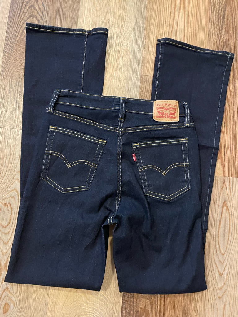 Levis 725 High Rise Bootcut Womens Dark Indigo Jeans